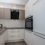 Апартаменти Franica *