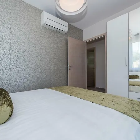 Apartman Franica