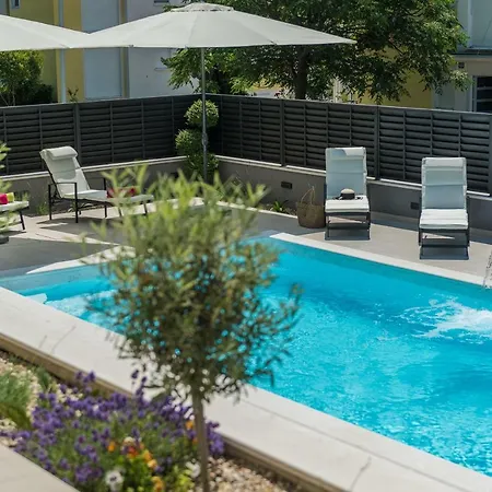 Franica Apartament *